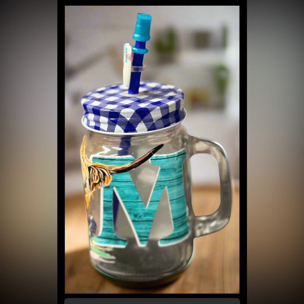 Handmade Cow and Letter M glass cup Blue Straw, straw lid and straw charm - Picture 3 of 3